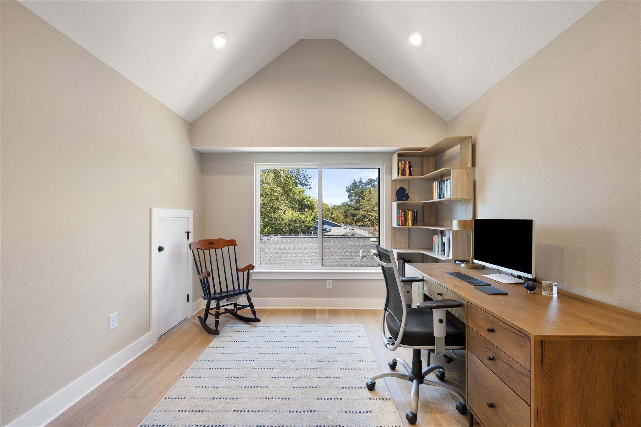 1507 Villanova Dr, Austin, TX 78757