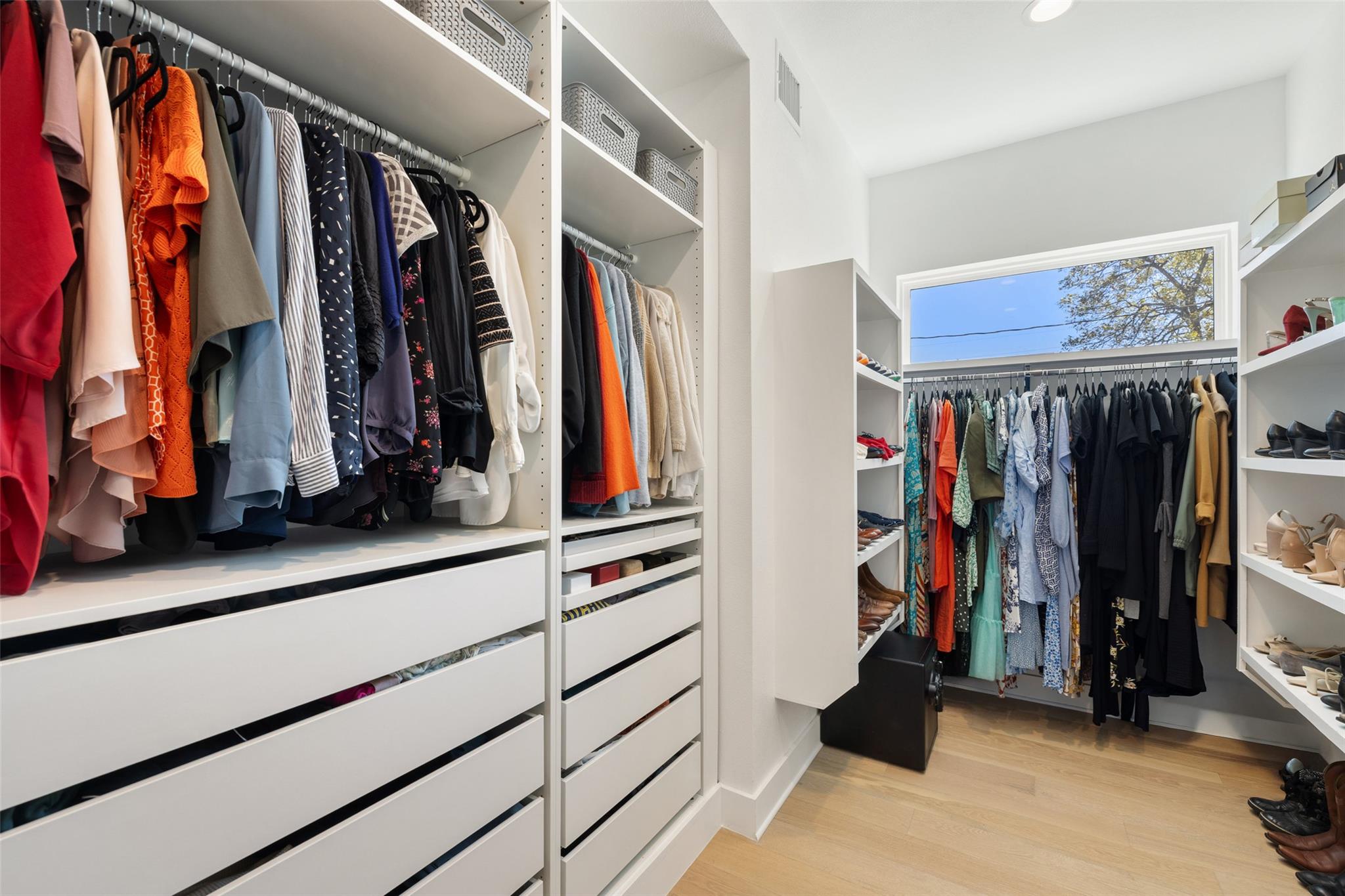 1507 Villanova Dr, Austin, TX 78757