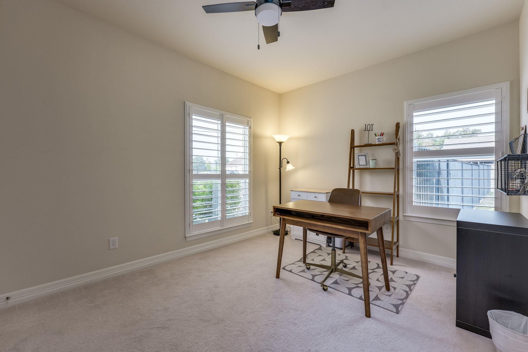 224 NEAL Dr, Liberty Hill, TX 78642