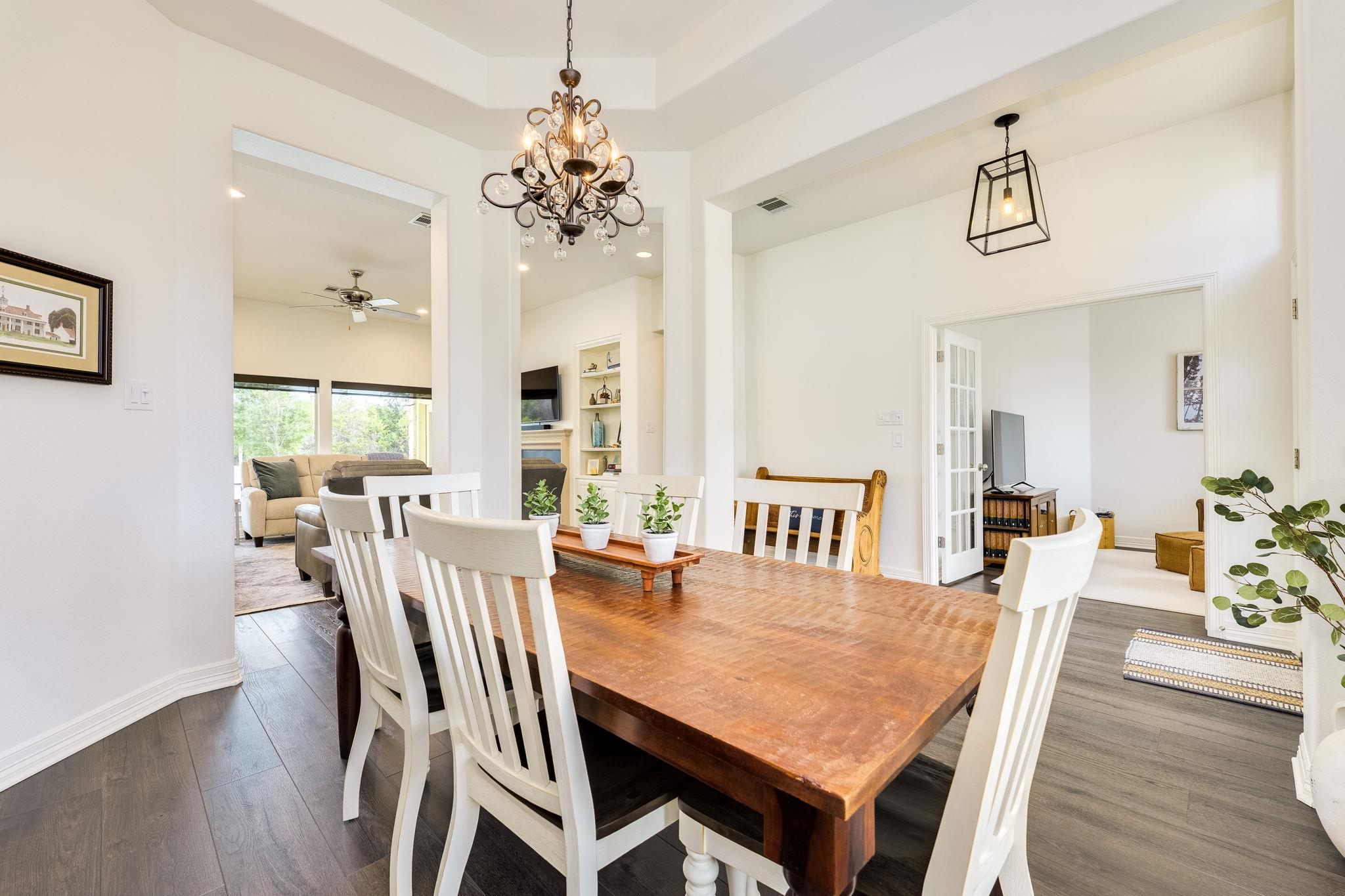 224 NEAL Dr, Liberty Hill, TX 78642