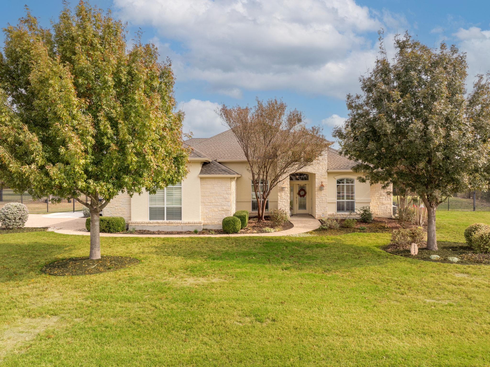 224 NEAL Dr, Liberty Hill, TX 78642