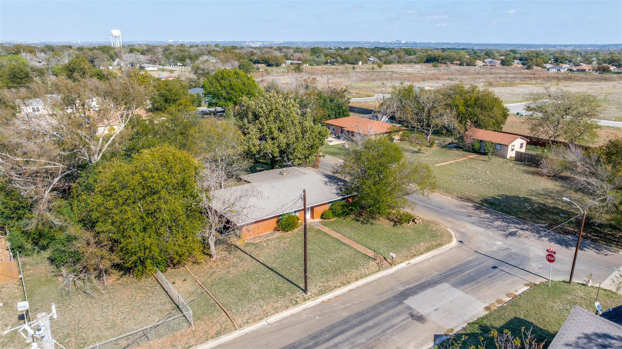 506 E Avenue T, Belton, TX 76513