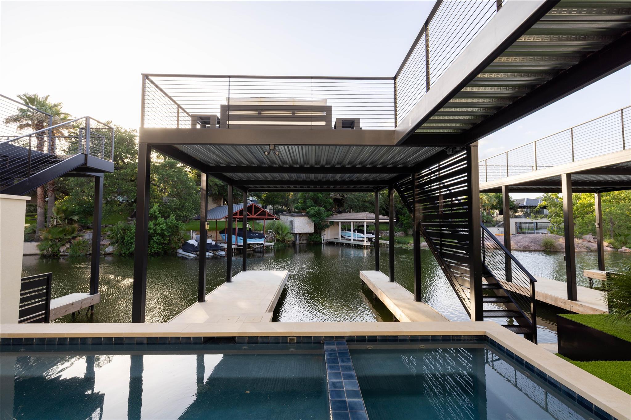 701 Hi Circle North Dr # B, Horseshoe Bay, TX 78657