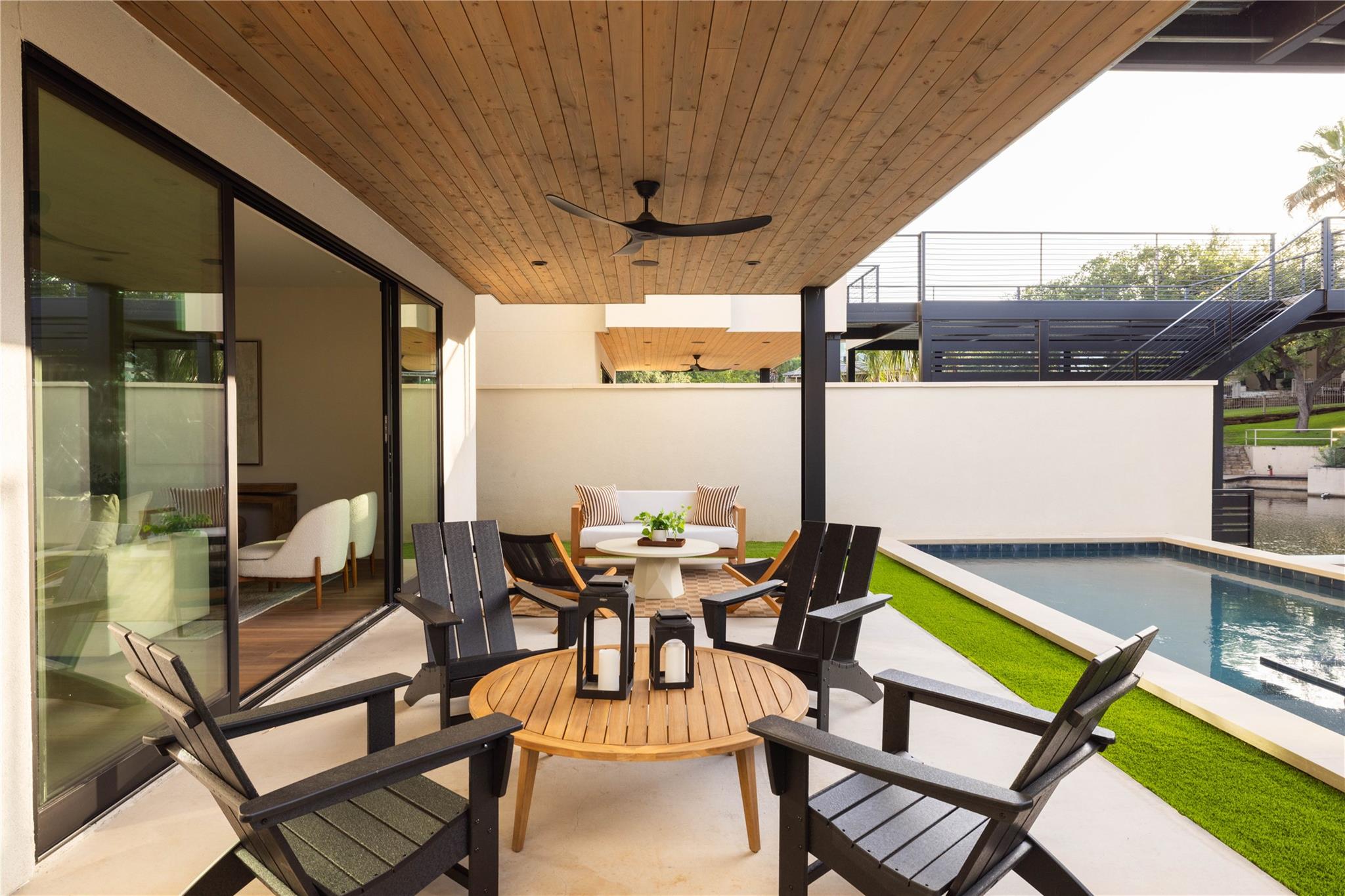 701 Hi Circle North Dr # B, Horseshoe Bay, TX 78657