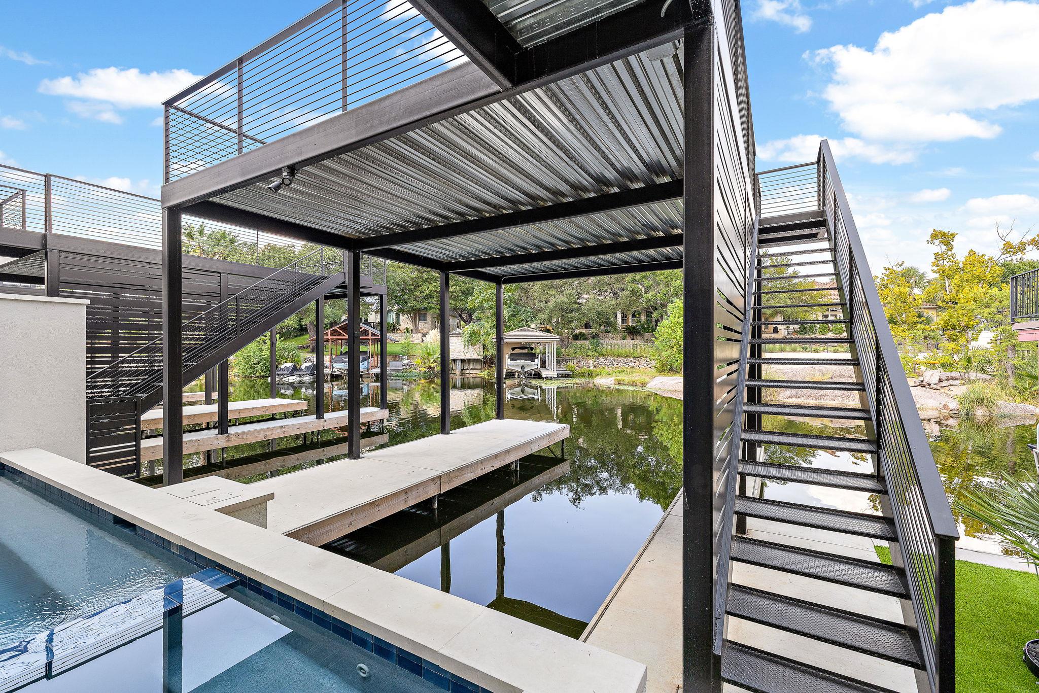 701 Hi Circle North Dr # B, Horseshoe Bay, TX 78657