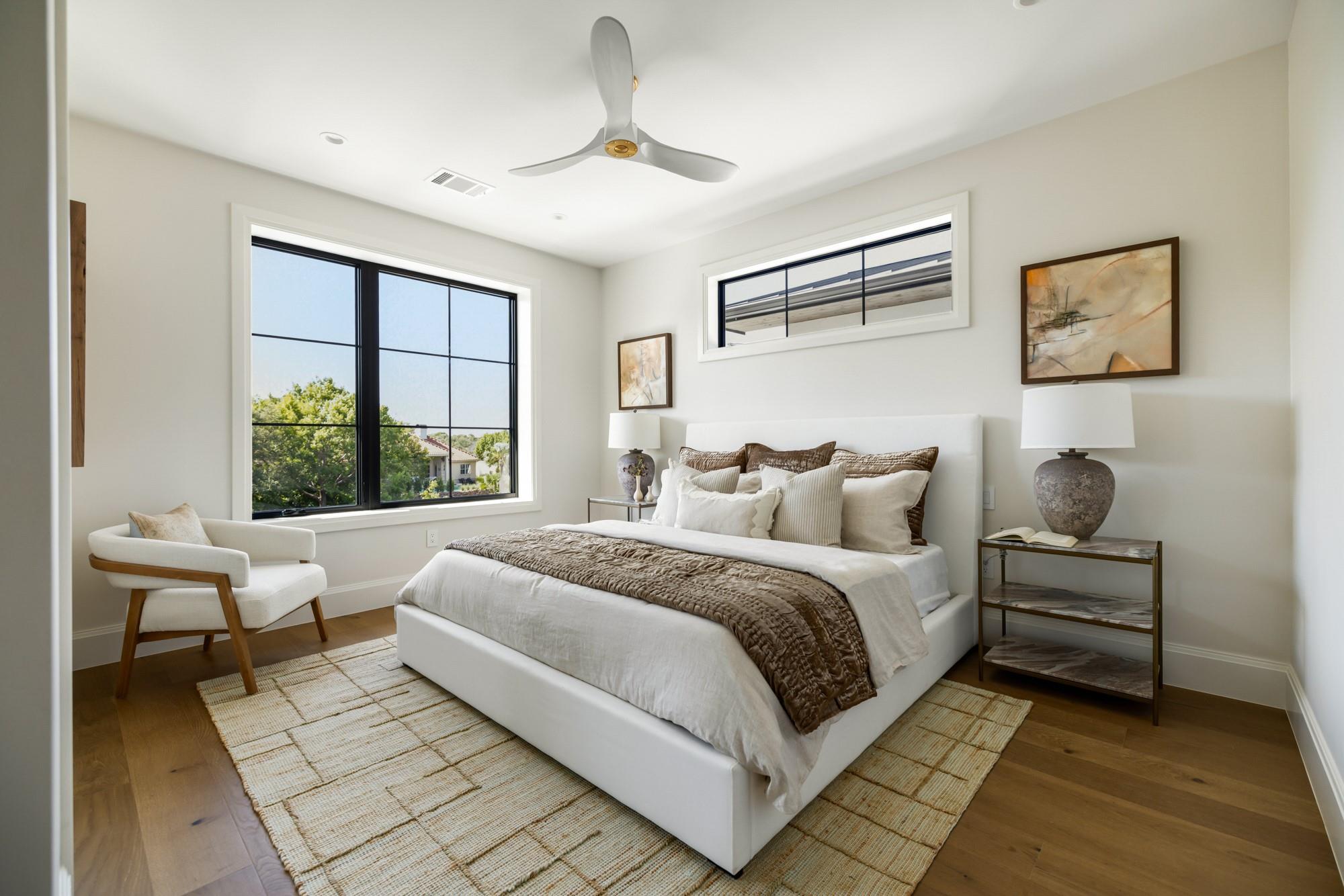 701 Hi Circle North Dr # B, Horseshoe Bay, TX 78657