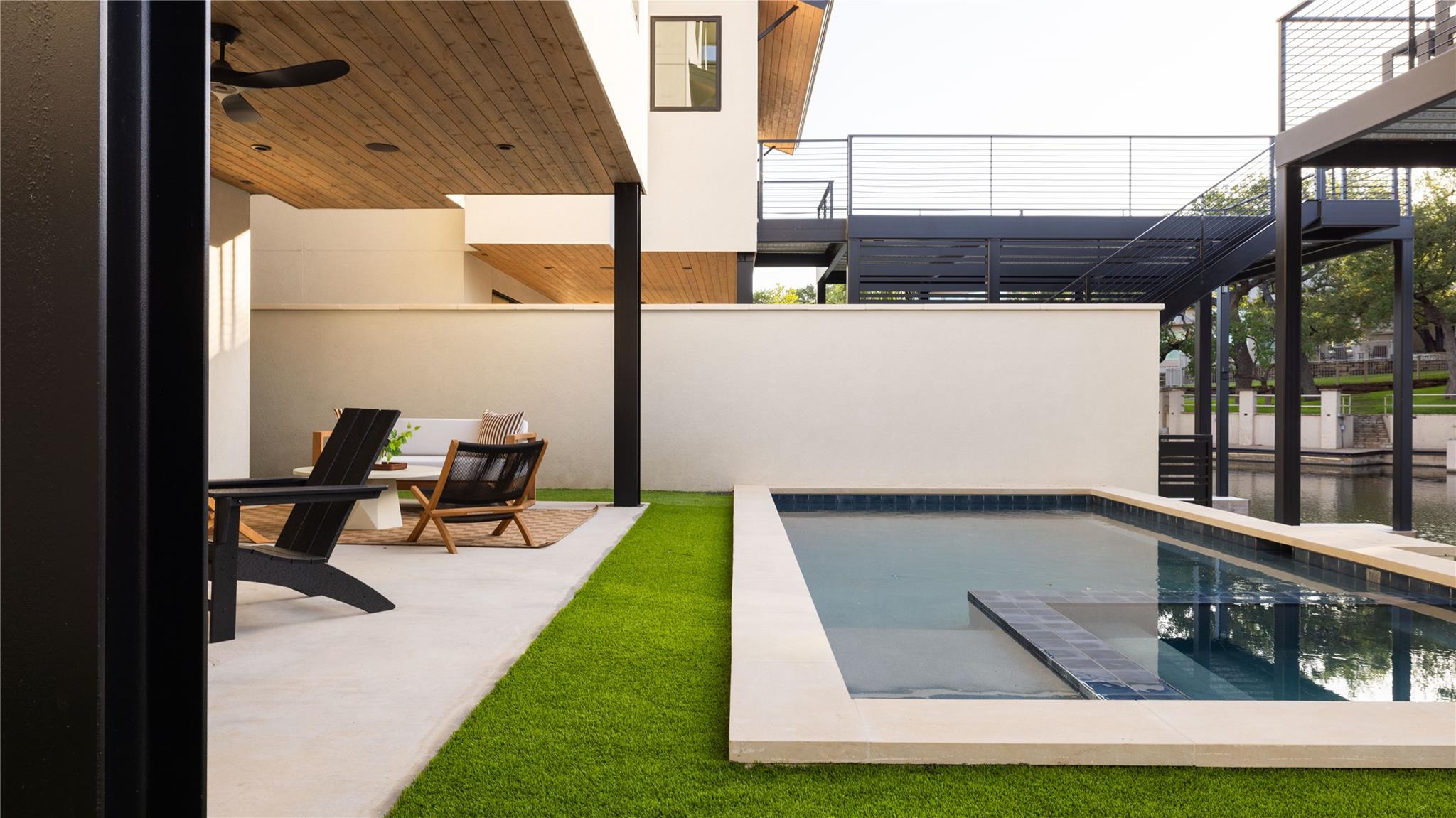 701 Hi Circle North Dr # B, Horseshoe Bay, TX 78657