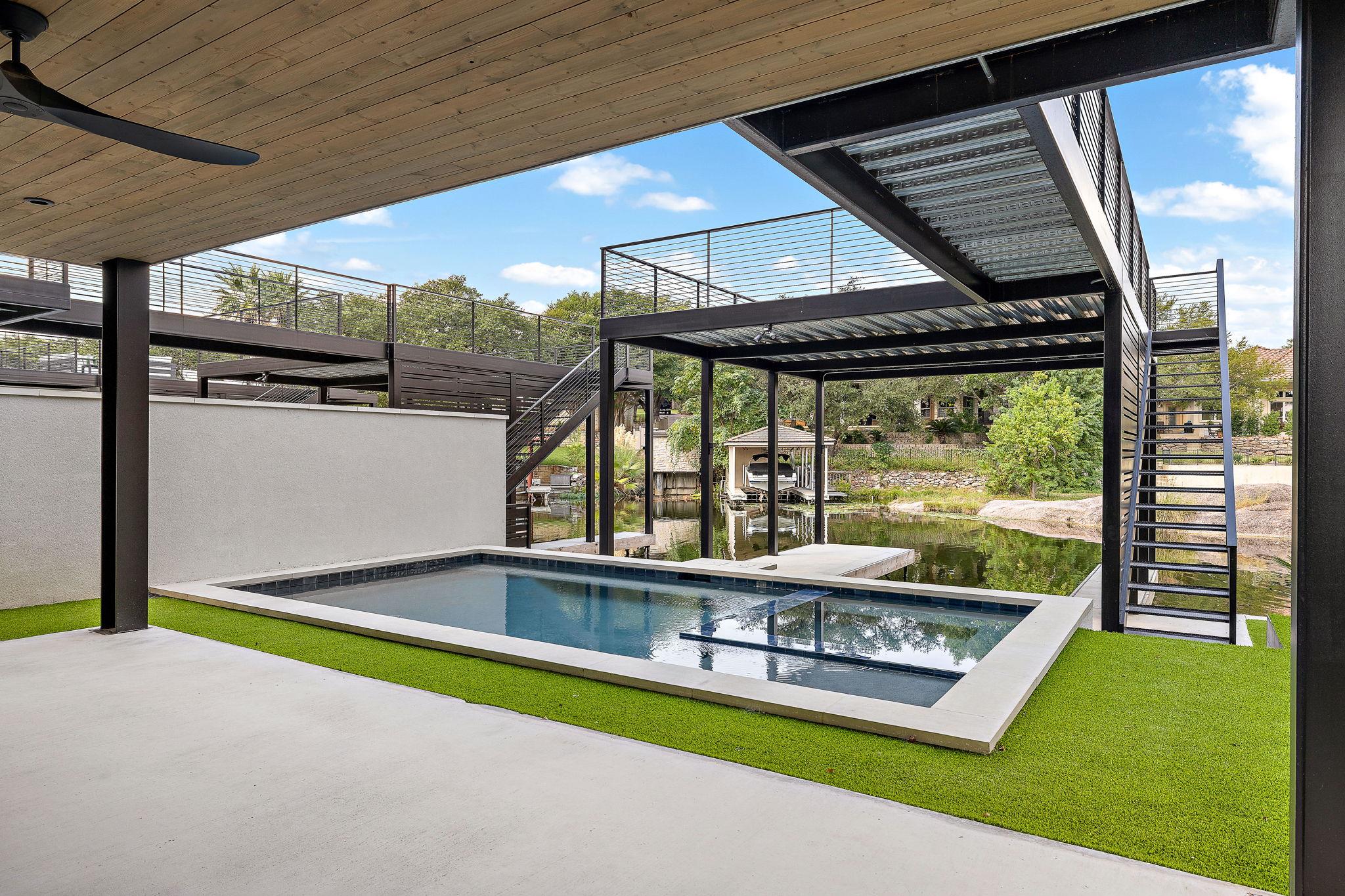 701 Hi Circle North Dr # B, Horseshoe Bay, TX 78657