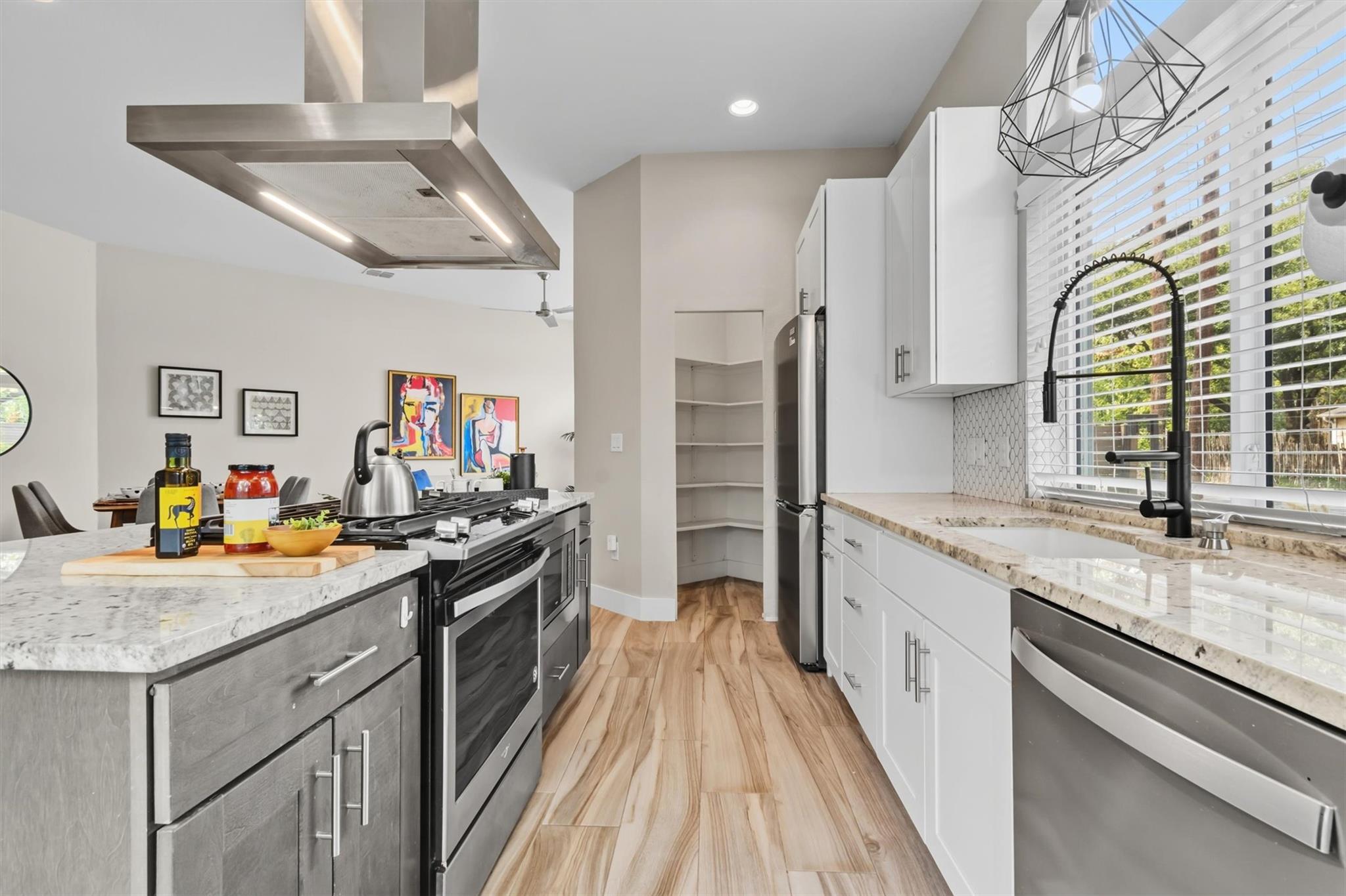 5609 Tura Ln # A, Austin, TX 78721