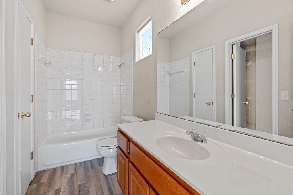 7502 Lazy Creek Dr # B, Austin, TX 78724