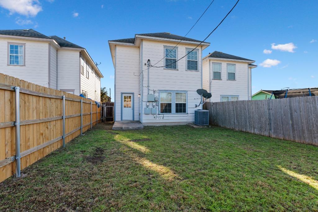 7502 Lazy Creek Dr # B, Austin, TX 78724