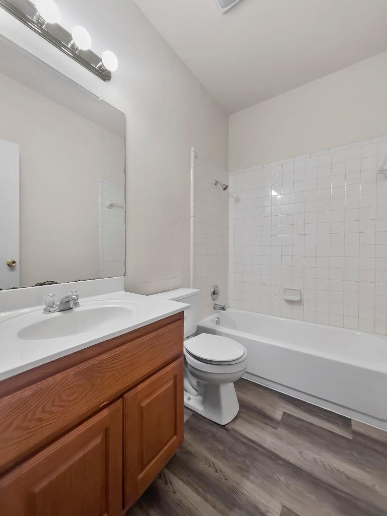 7502 Lazy Creek Dr # B, Austin, TX 78724