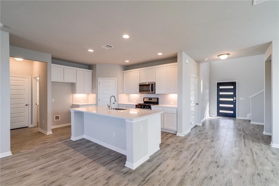 2205 Limestone Lake Dr # 36, Georgetown, TX 78633