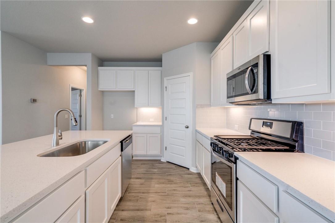 2205 Limestone Lake Dr # 36, Georgetown, TX 78633