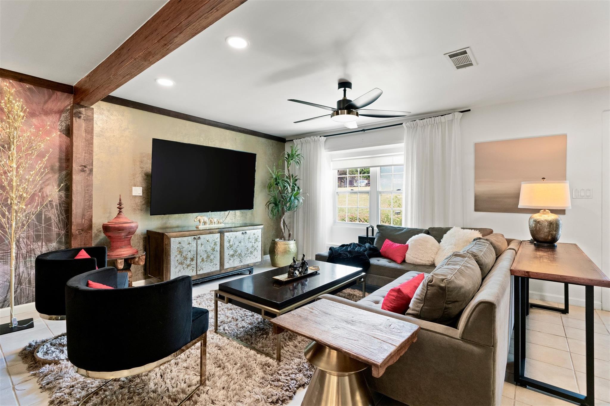 8721 Mountain Crest Dr, Austin, TX 78735