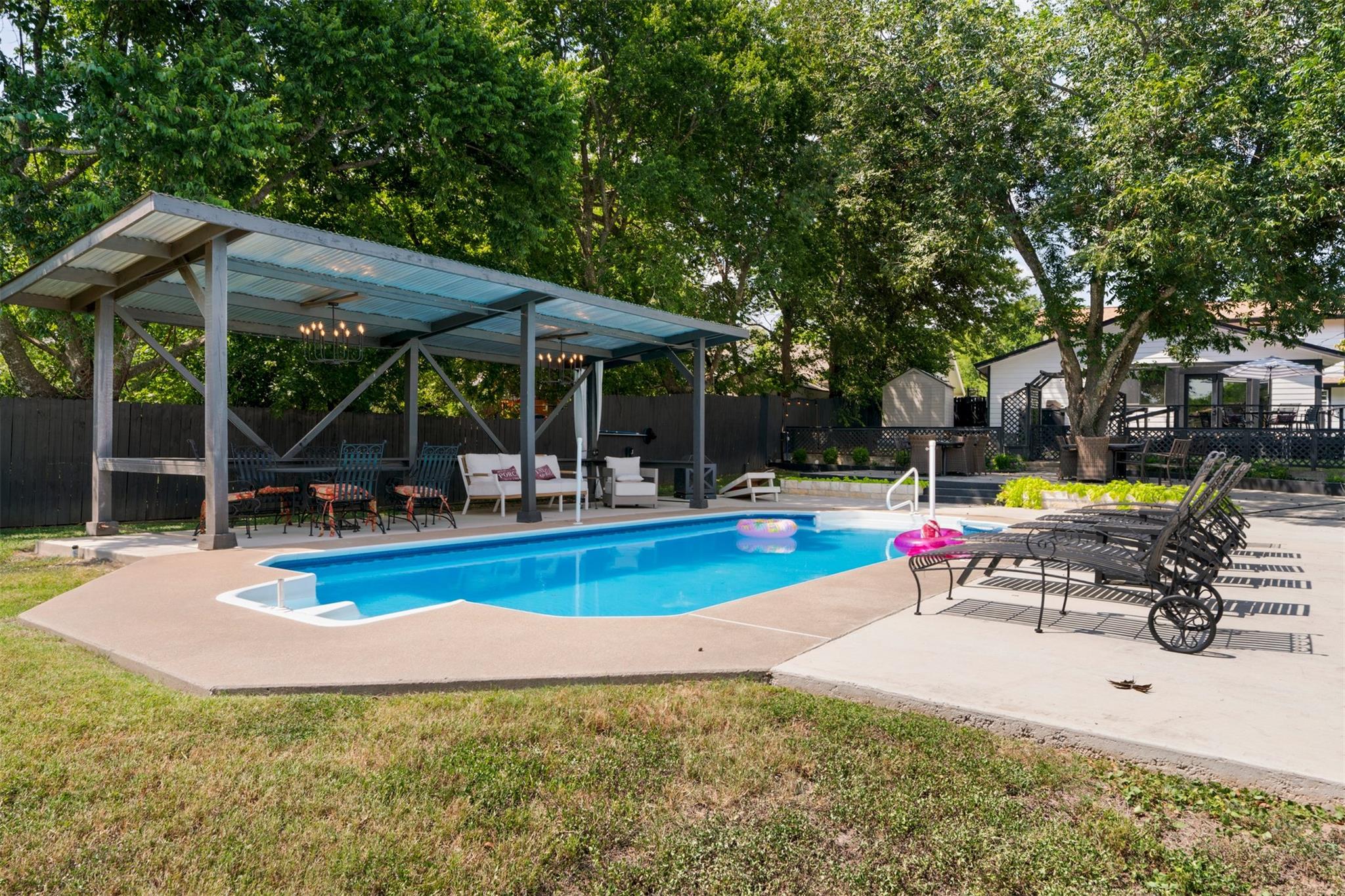 8721 Mountain Crest Dr, Austin, TX 78735