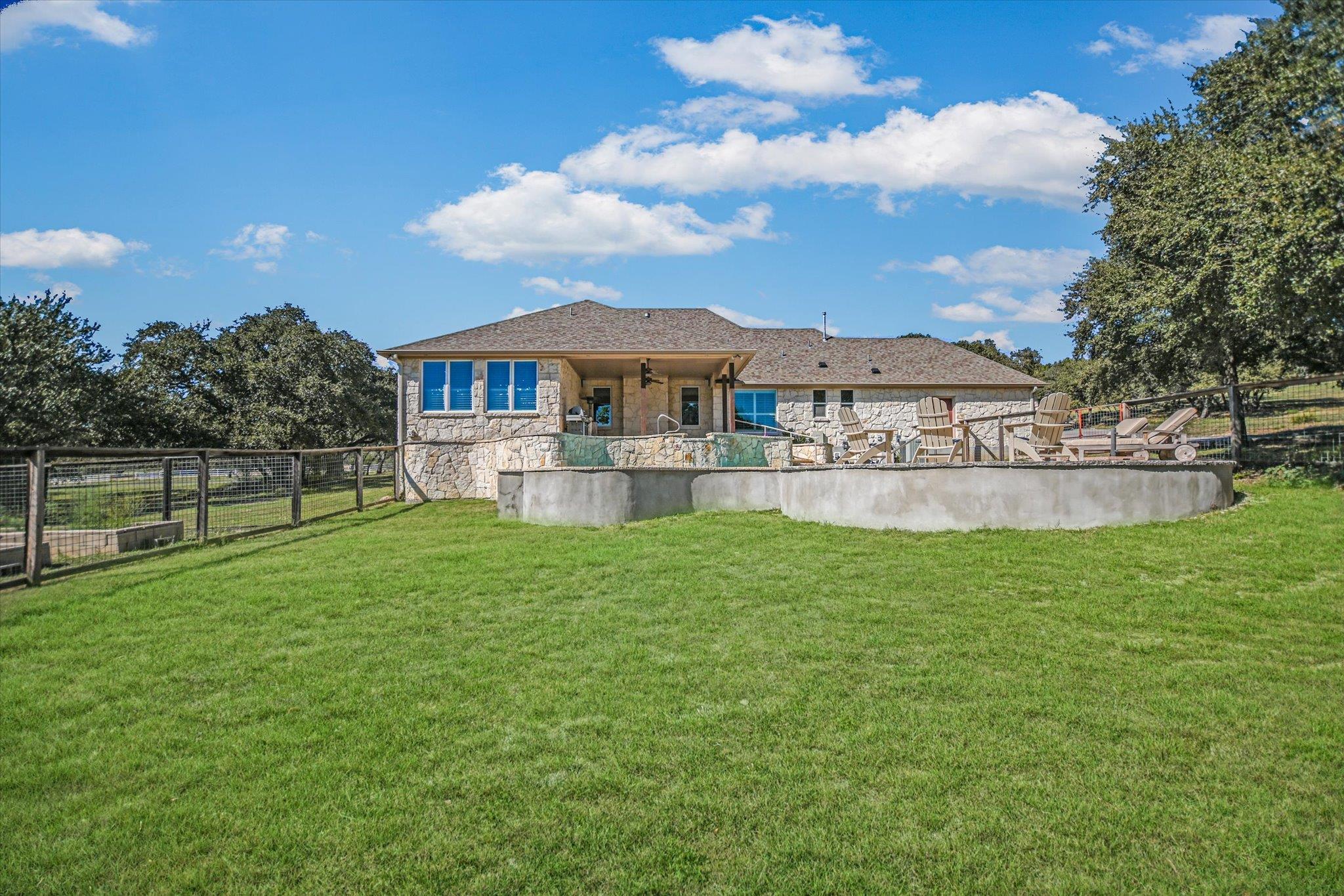 801 Stone Mountain, Marble Falls, TX 78654