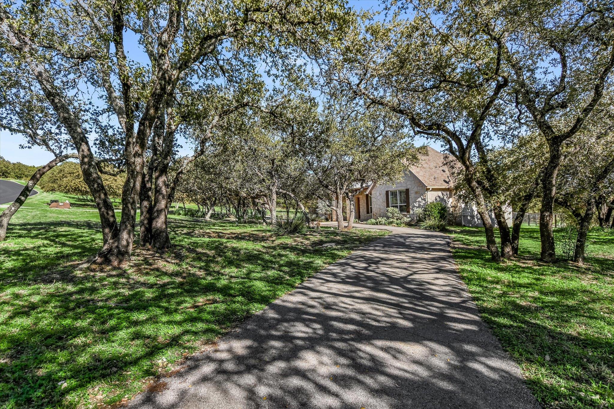 801 Stone Mountain, Marble Falls, TX 78654
