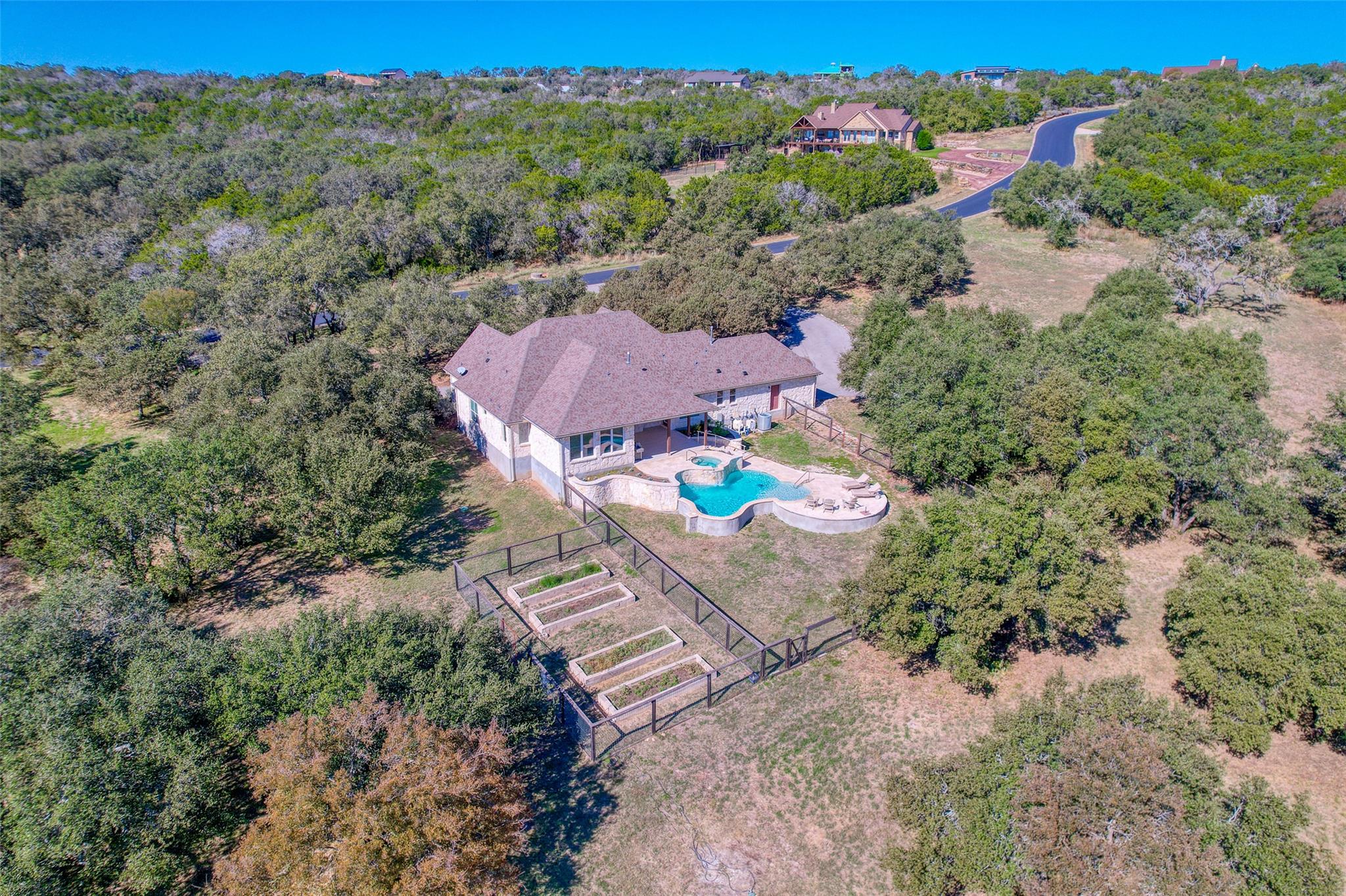 801 Stone Mountain, Marble Falls, TX 78654