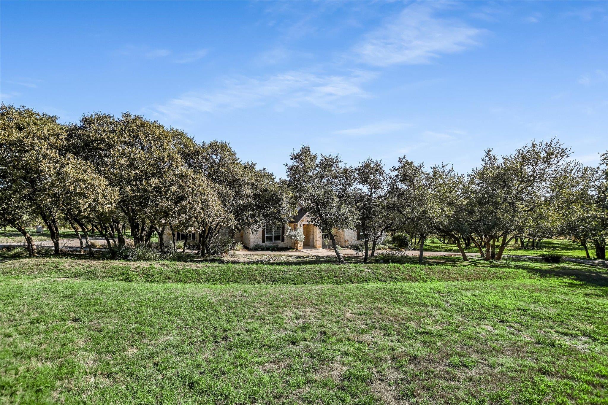 801 Stone Mountain, Marble Falls, TX 78654