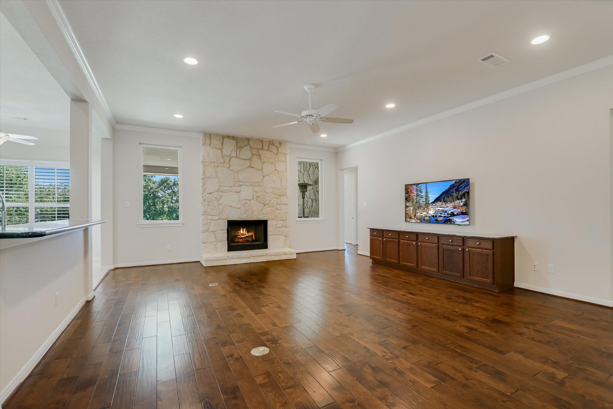 801 Stone Mountain, Marble Falls, TX 78654