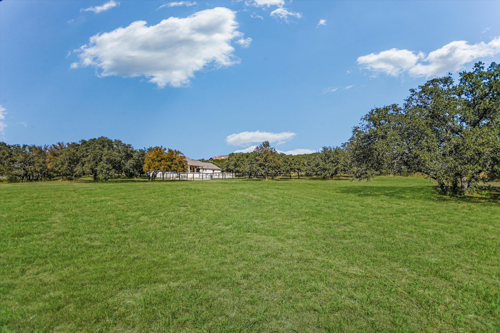 801 Stone Mountain, Marble Falls, TX 78654