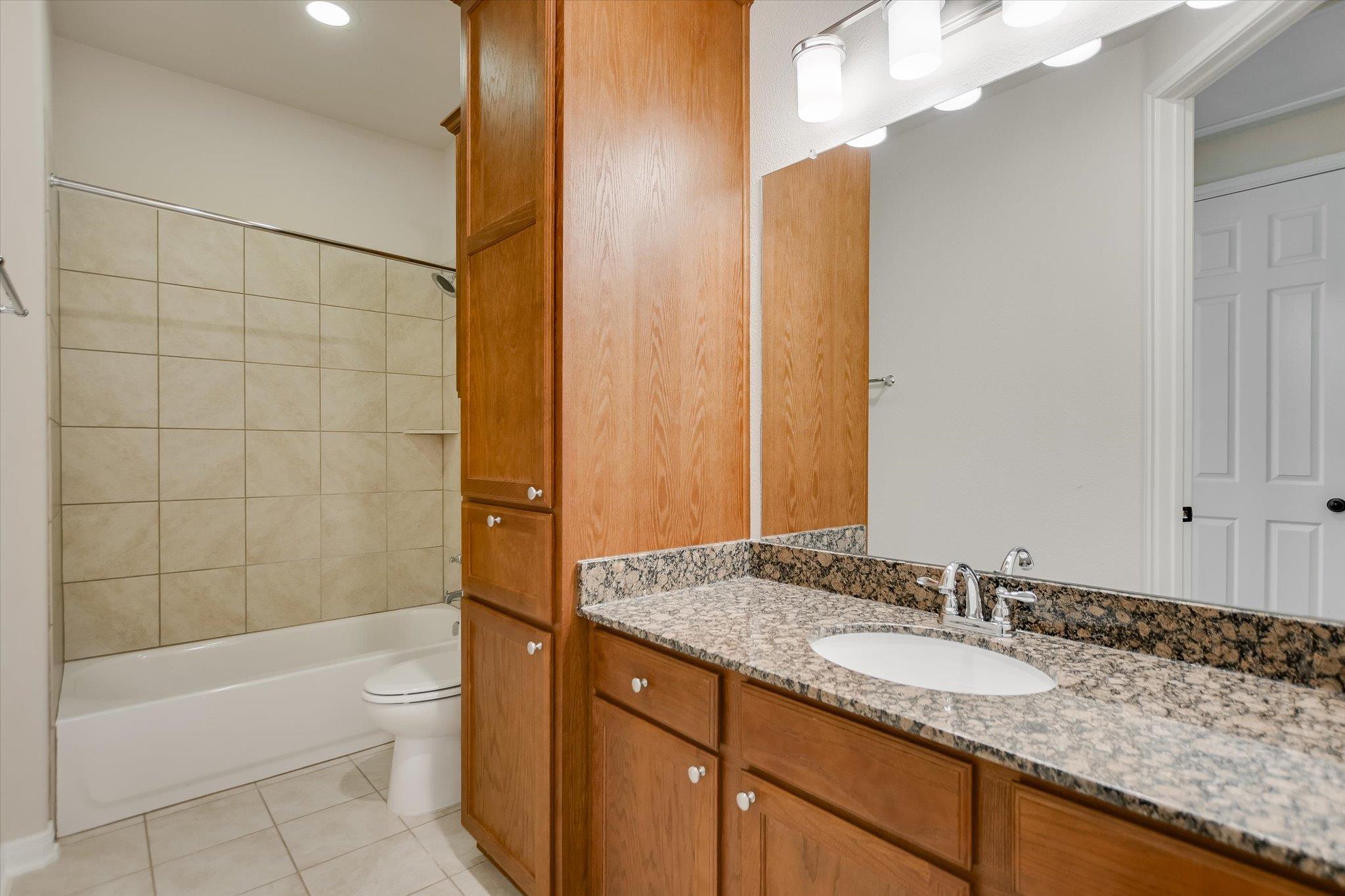 801 Stone Mountain, Marble Falls, TX 78654