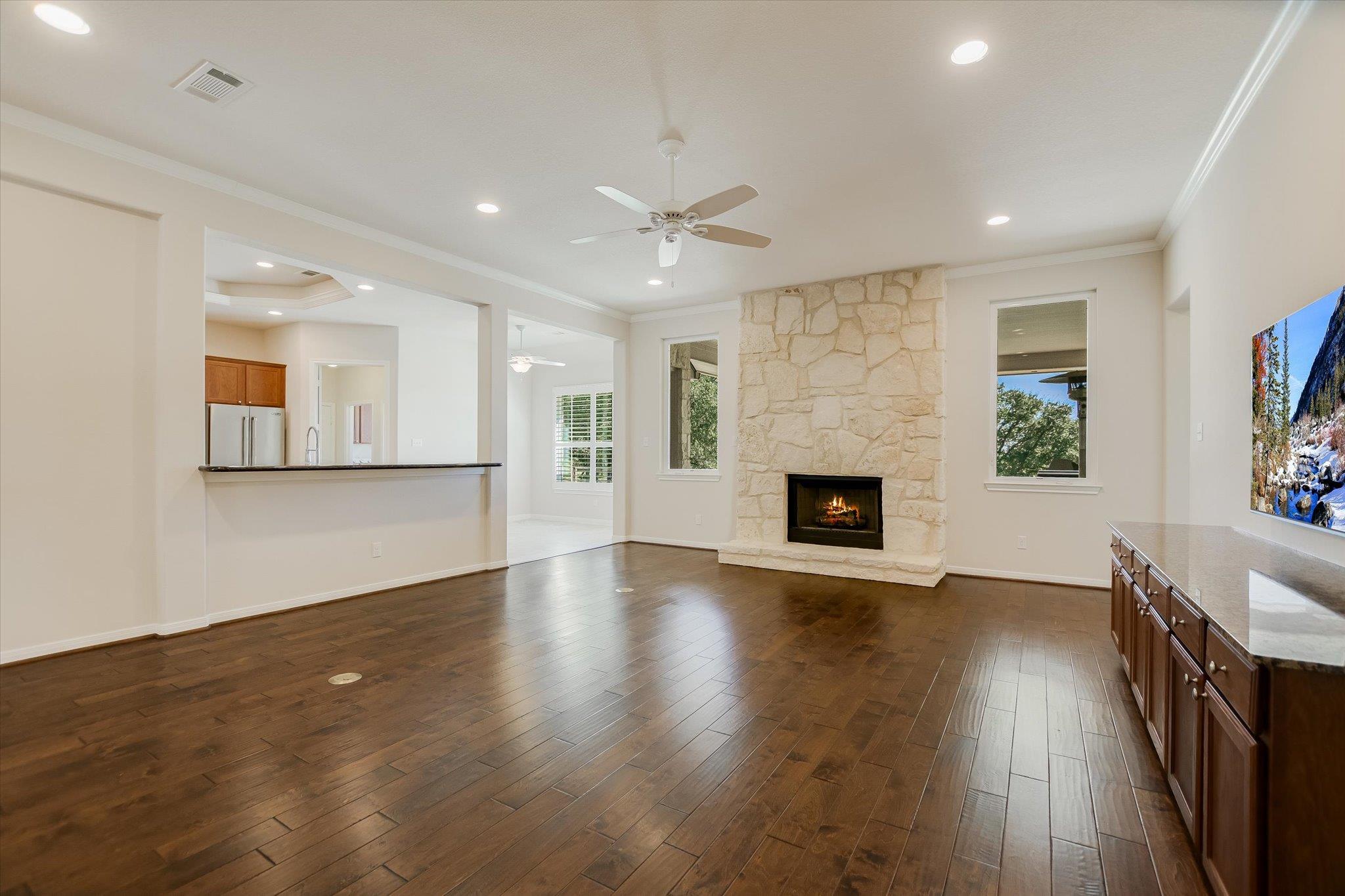 801 Stone Mountain, Marble Falls, TX 78654