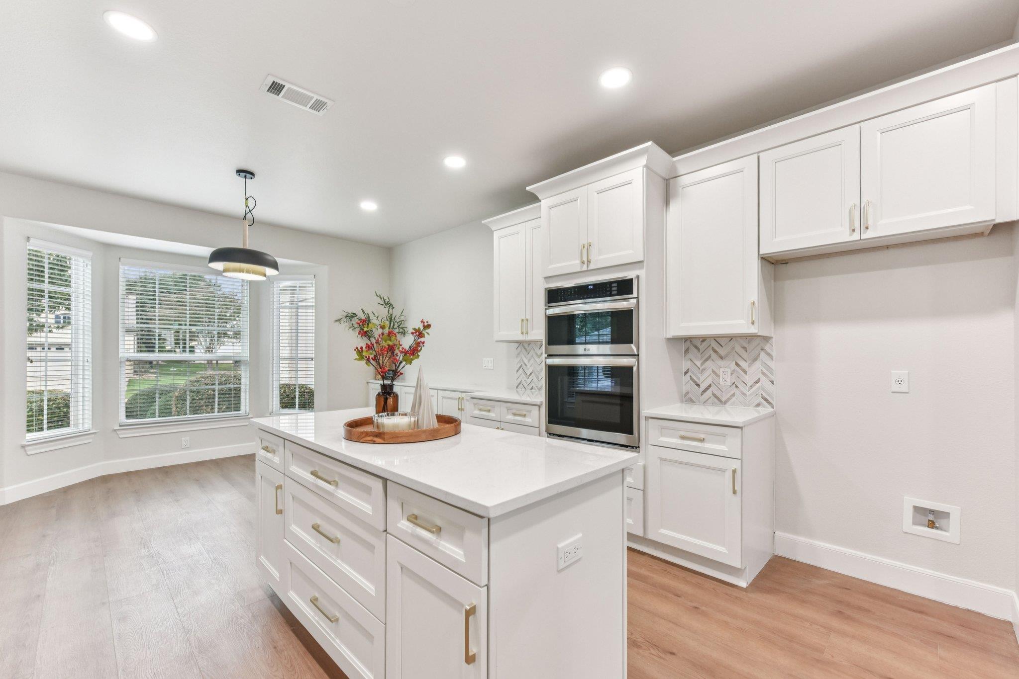 307 San Saba Dr, Georgetown, TX 78633