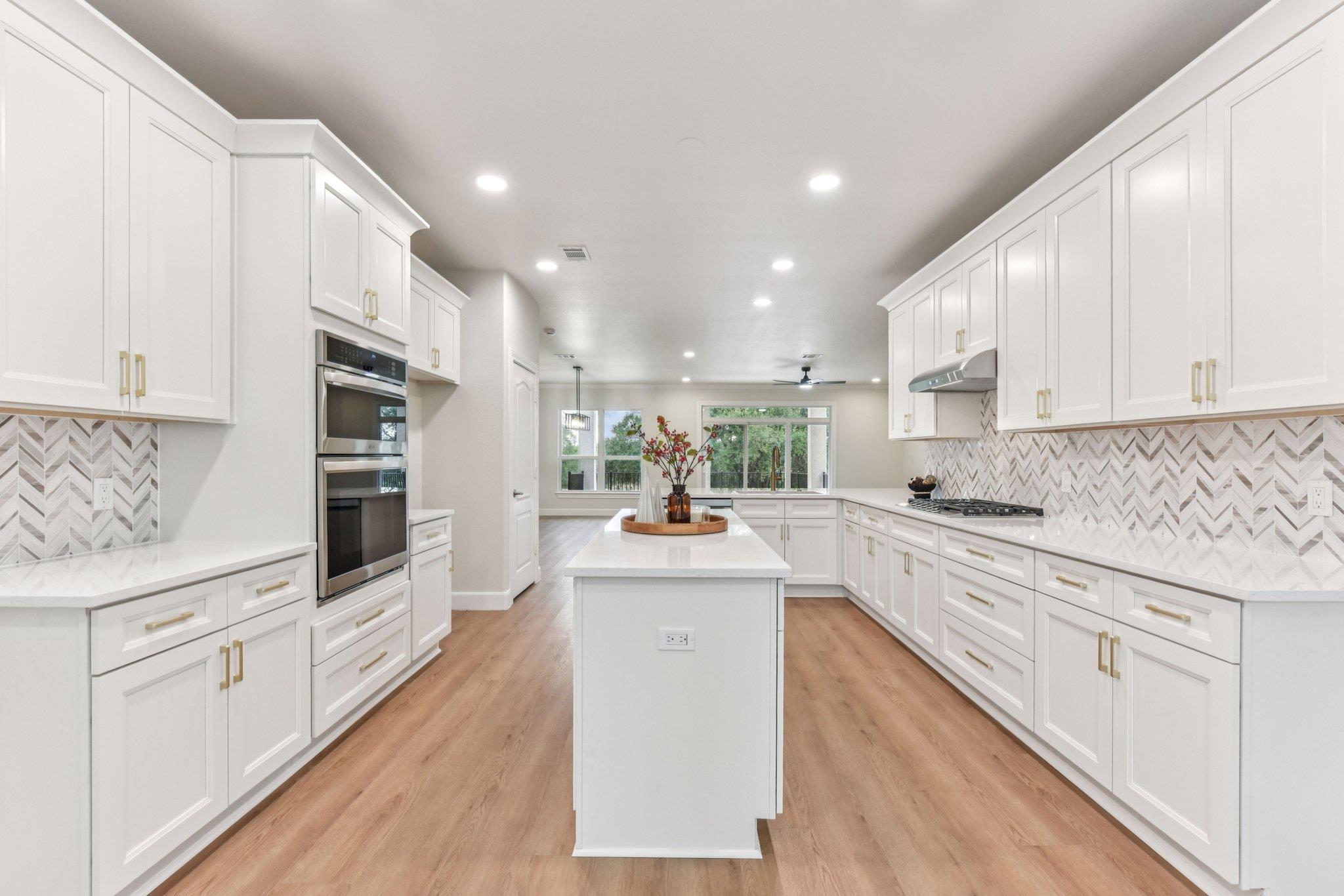 307 San Saba Dr, Georgetown, TX 78633