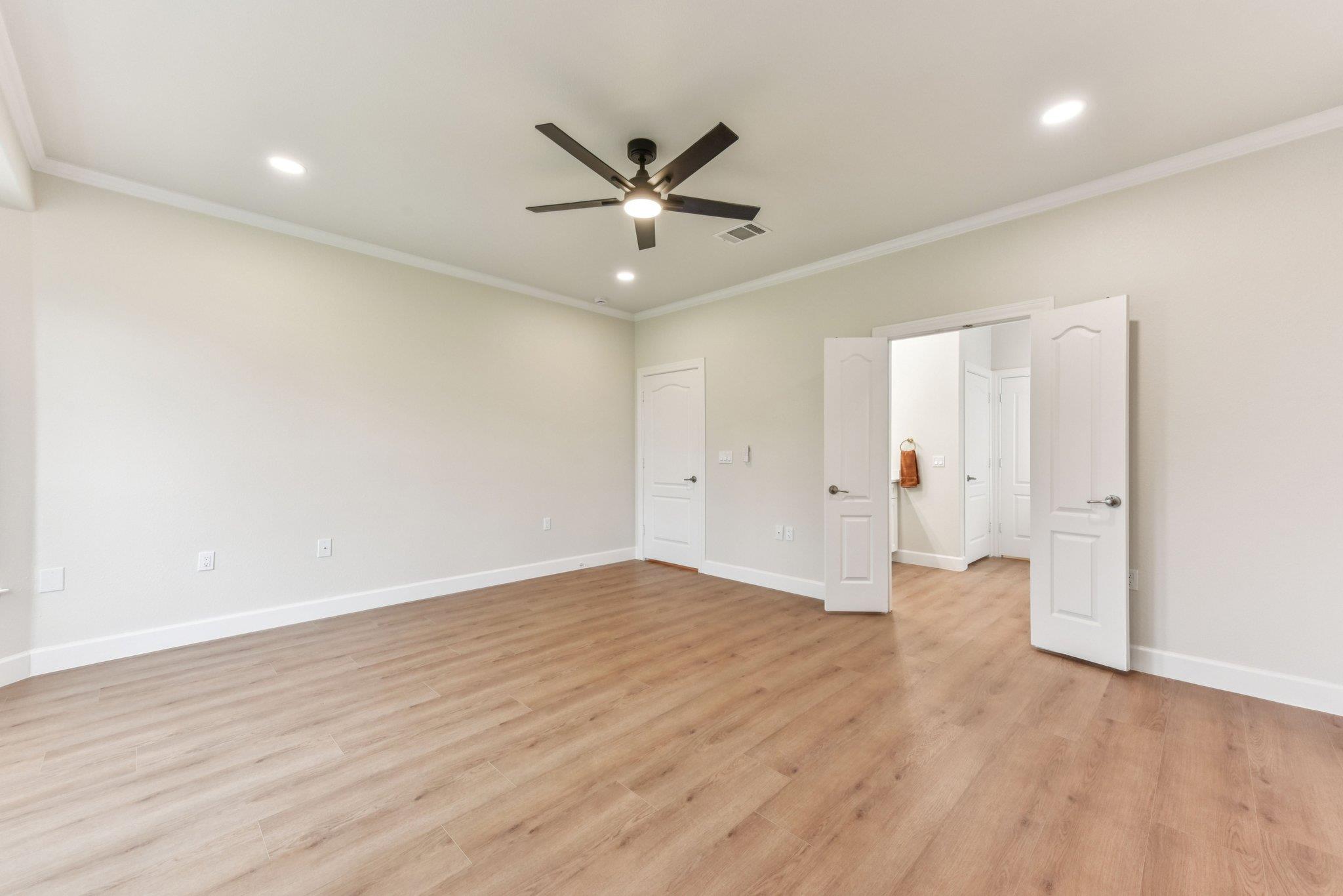 307 San Saba Dr, Georgetown, TX 78633