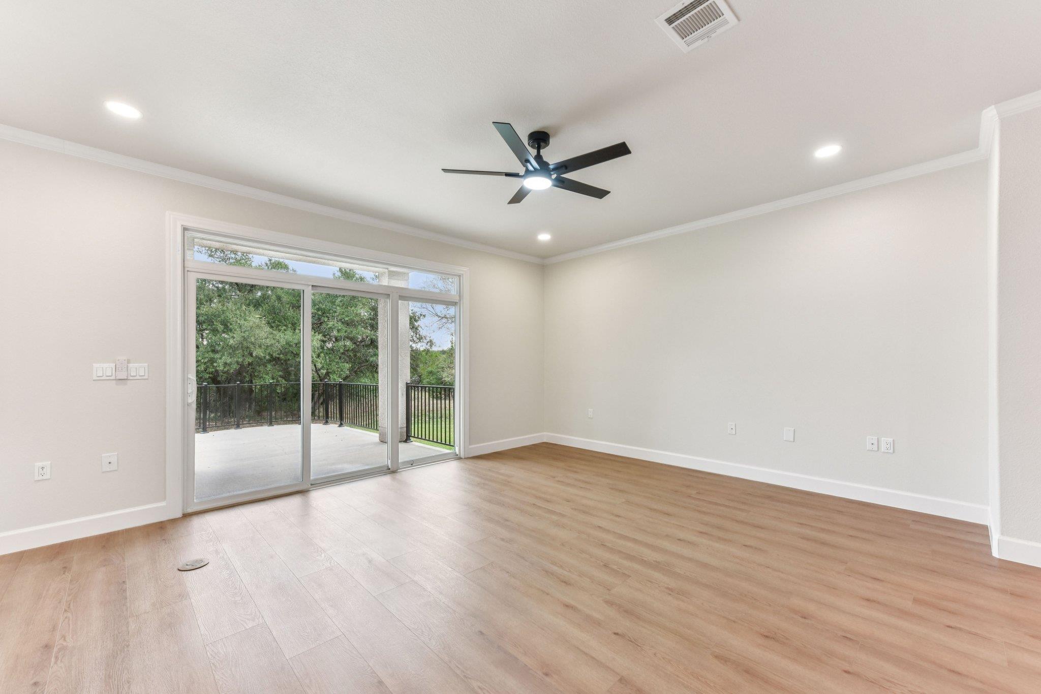 307 San Saba Dr, Georgetown, TX 78633