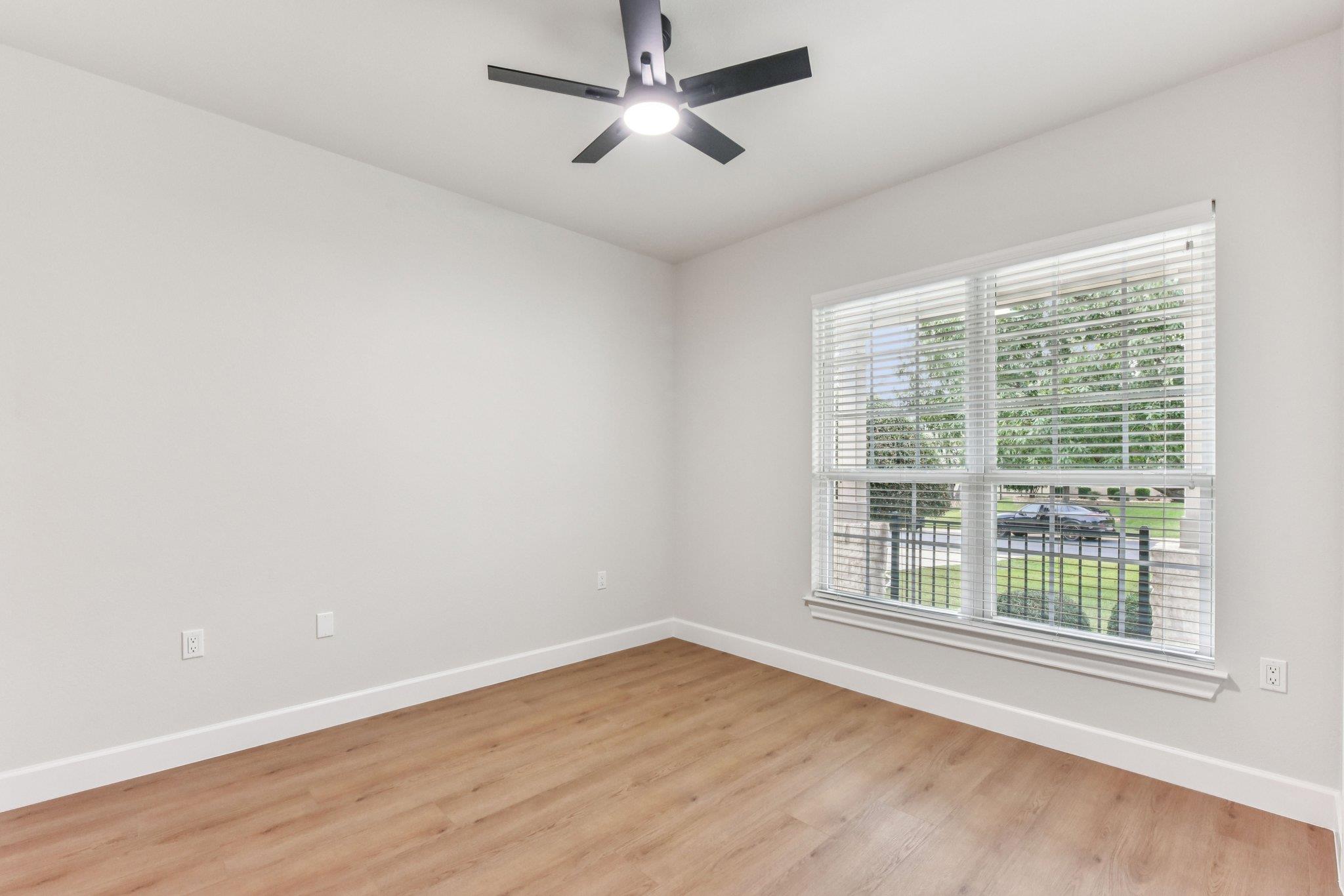 307 San Saba Dr, Georgetown, TX 78633