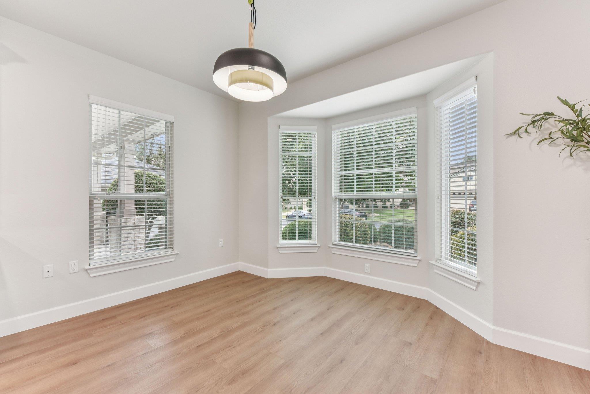 307 San Saba Dr, Georgetown, TX 78633