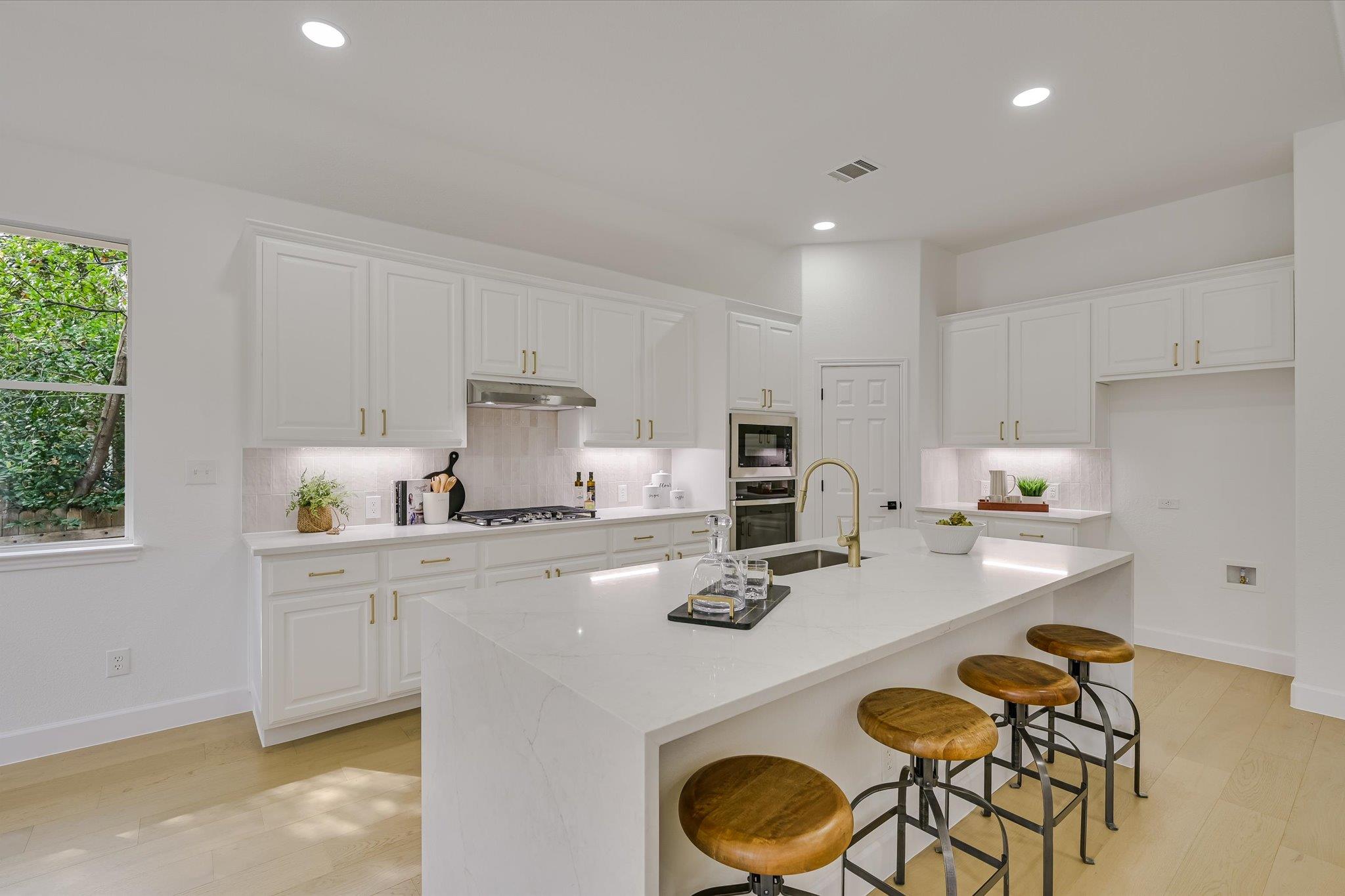 7017 Viridian Ln, Austin, TX 78739