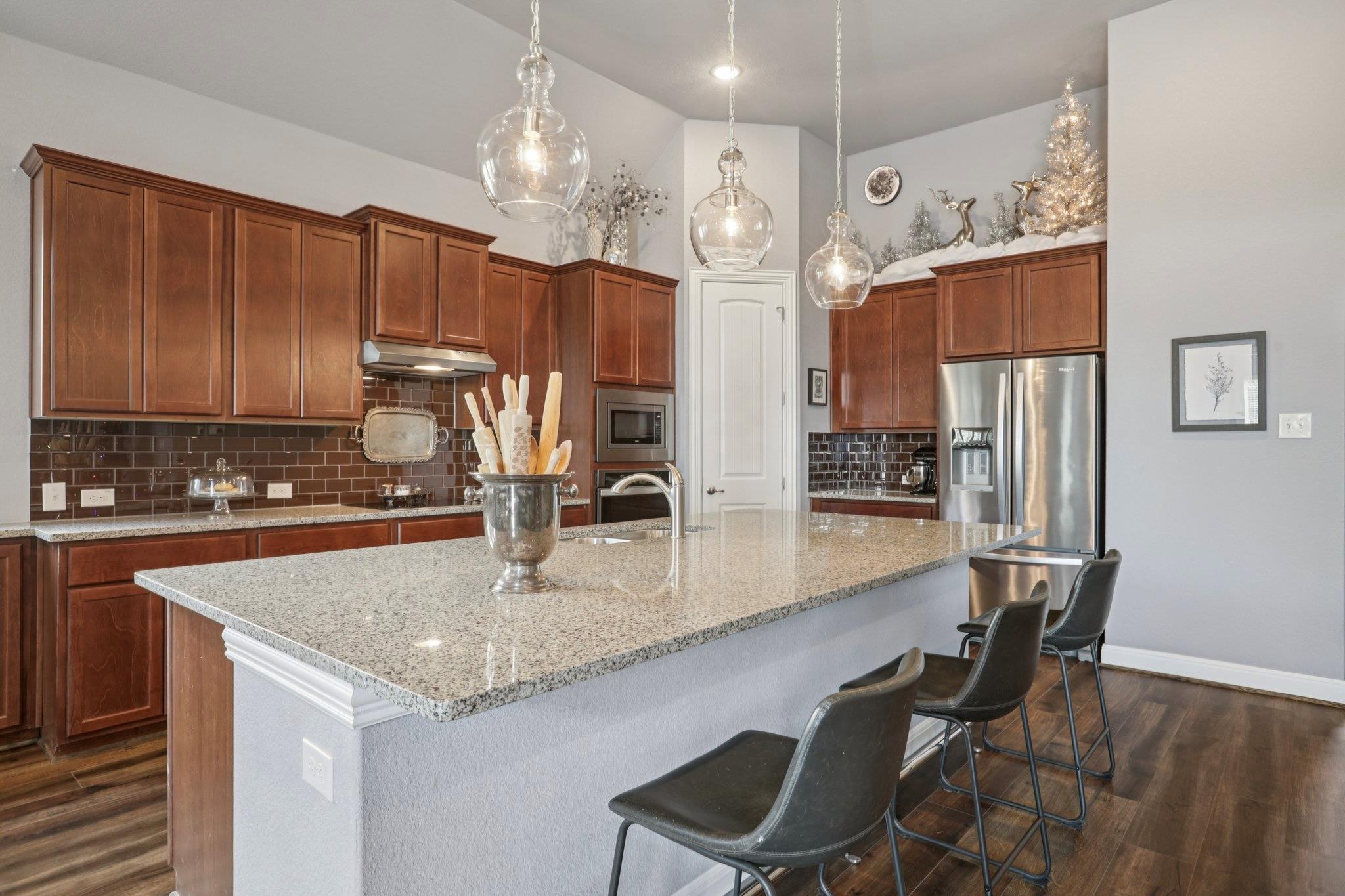 210 Barton Run Dr, Georgetown, TX 78628