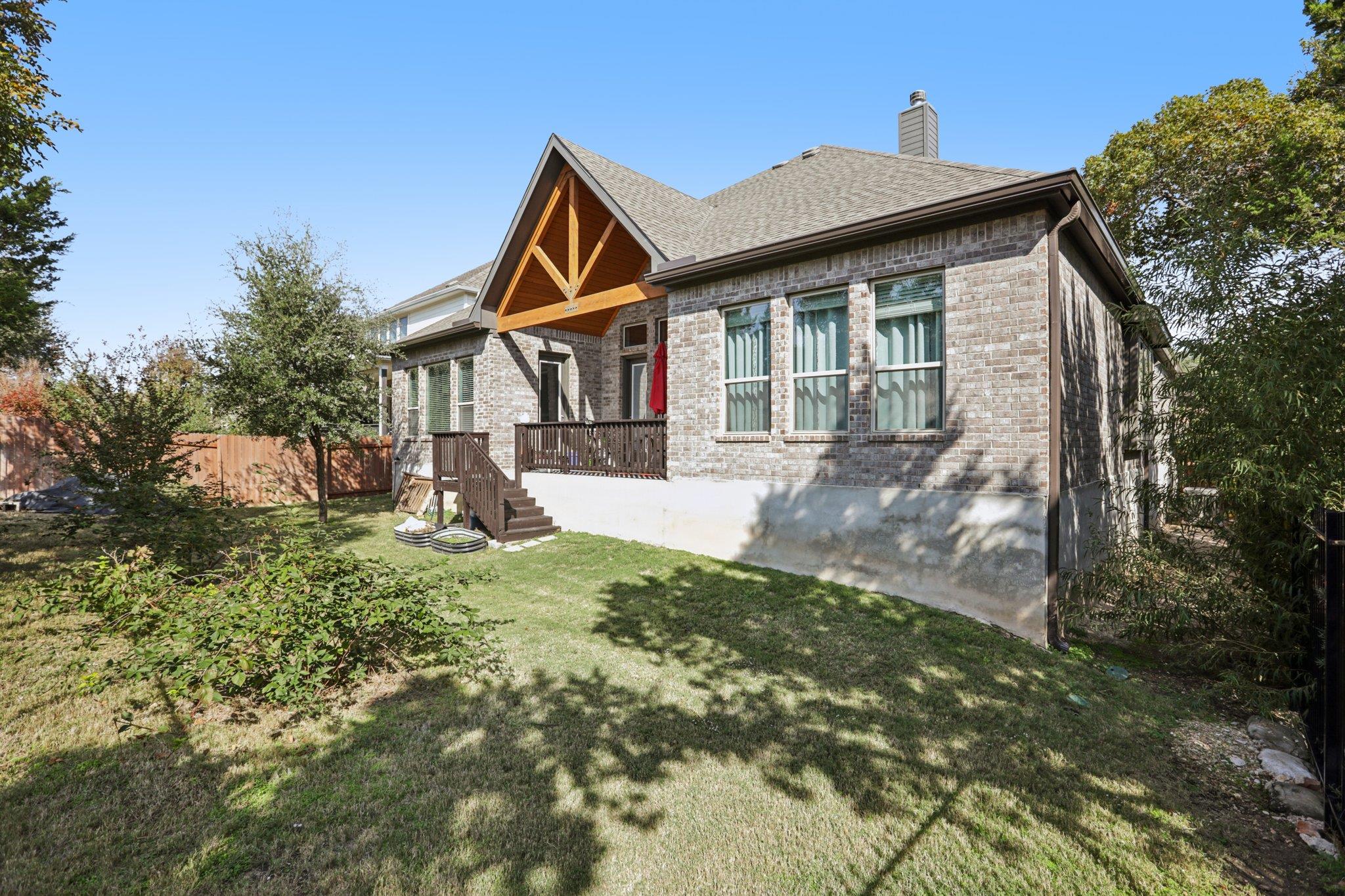 210 Barton Run Dr, Georgetown, TX 78628