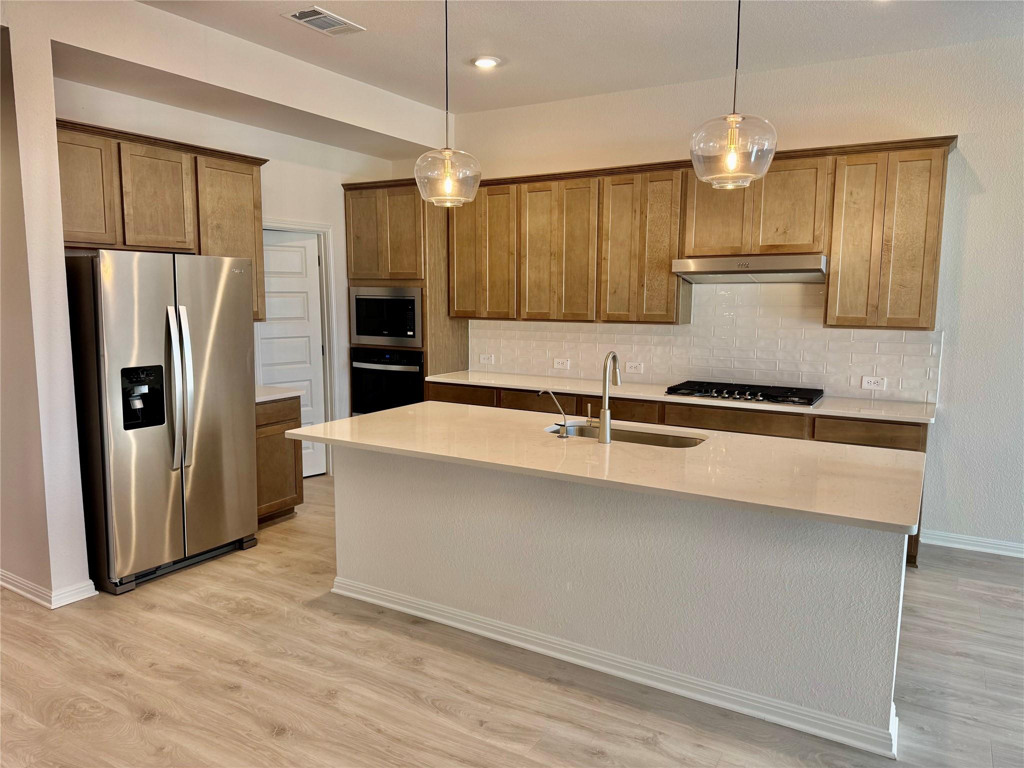 1788 S Main St, Kyle, TX 78640