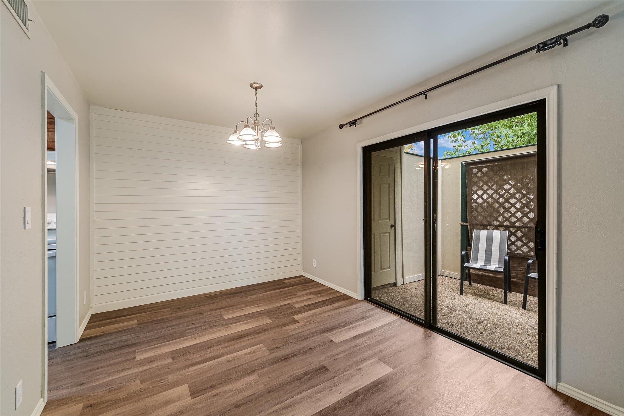 6718 Silvermine Dr # 903, Austin, TX 78736