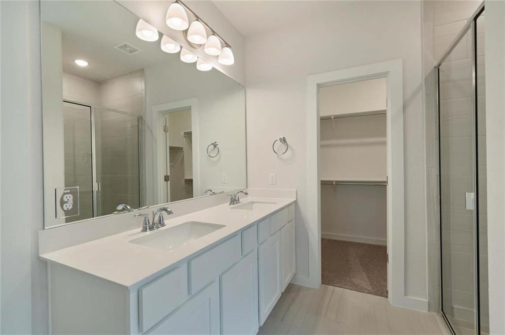 205 Rosebush Dr, Liberty Hill, TX 78642