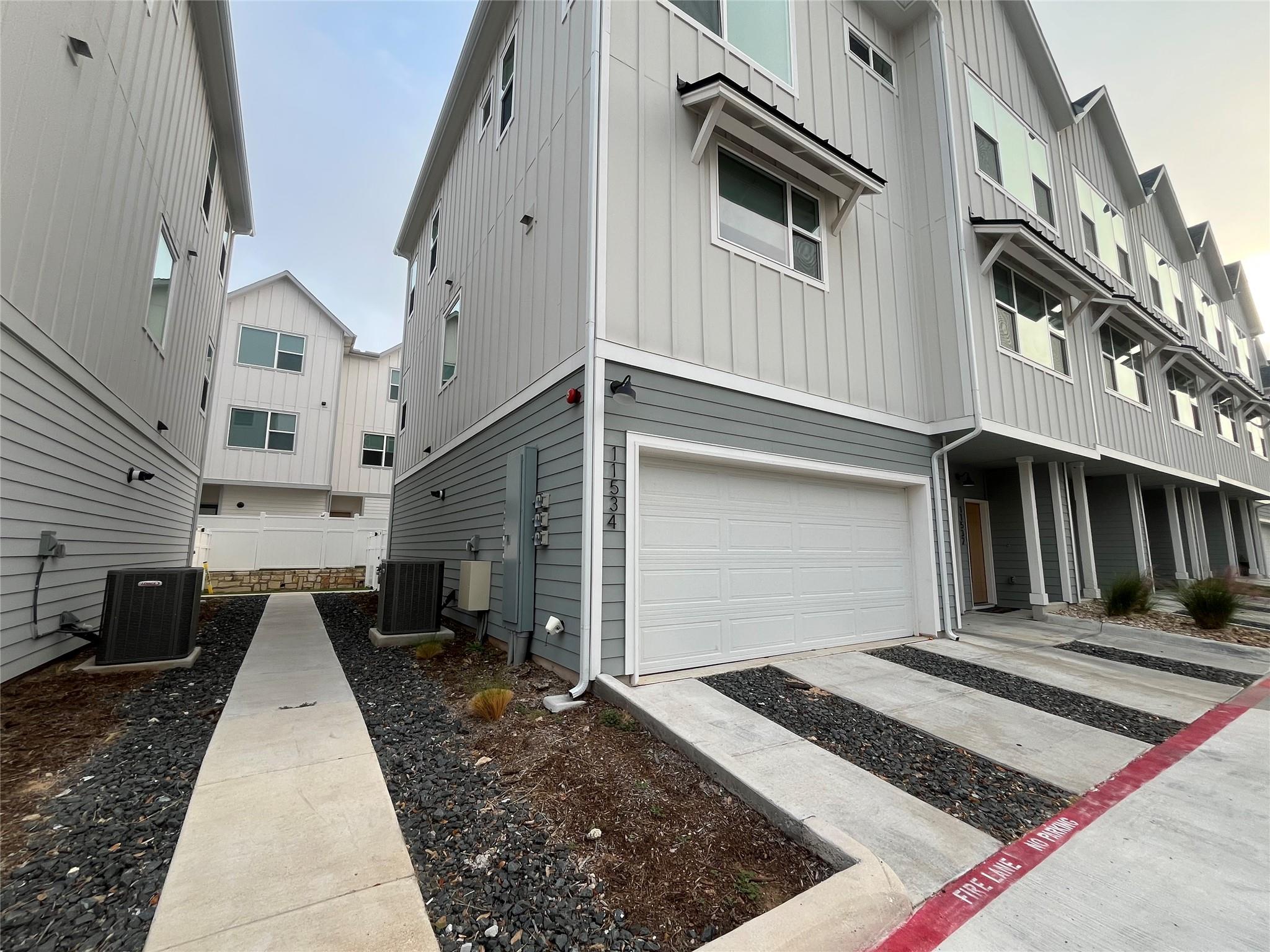 11534 Pastini Cir, Manchaca, TX 78652