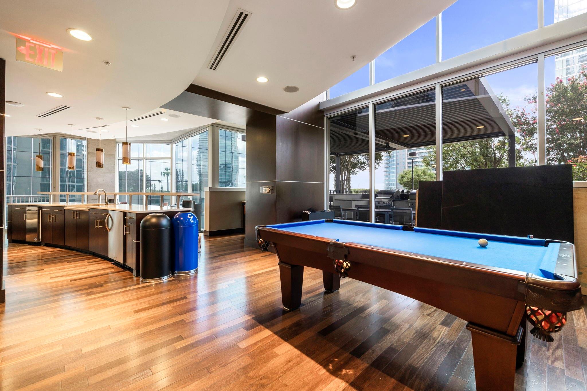 360 Nueces St # 911, Austin, TX 78701