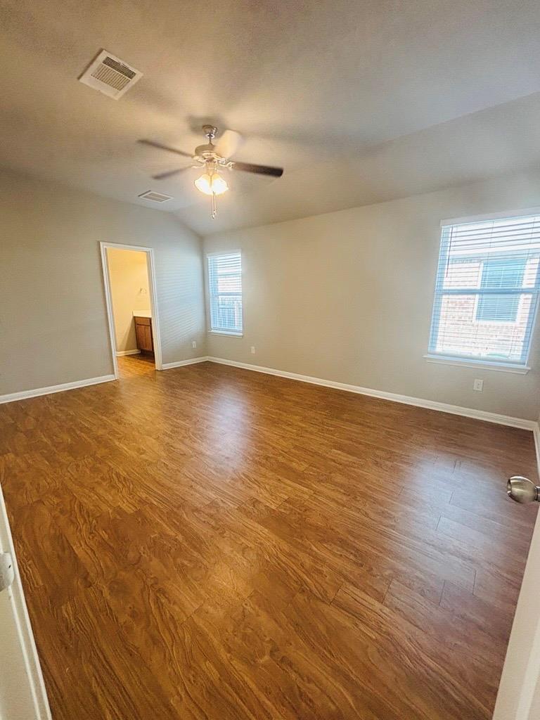 1418 Walden Pond Dr, Pflugerville, TX 78660