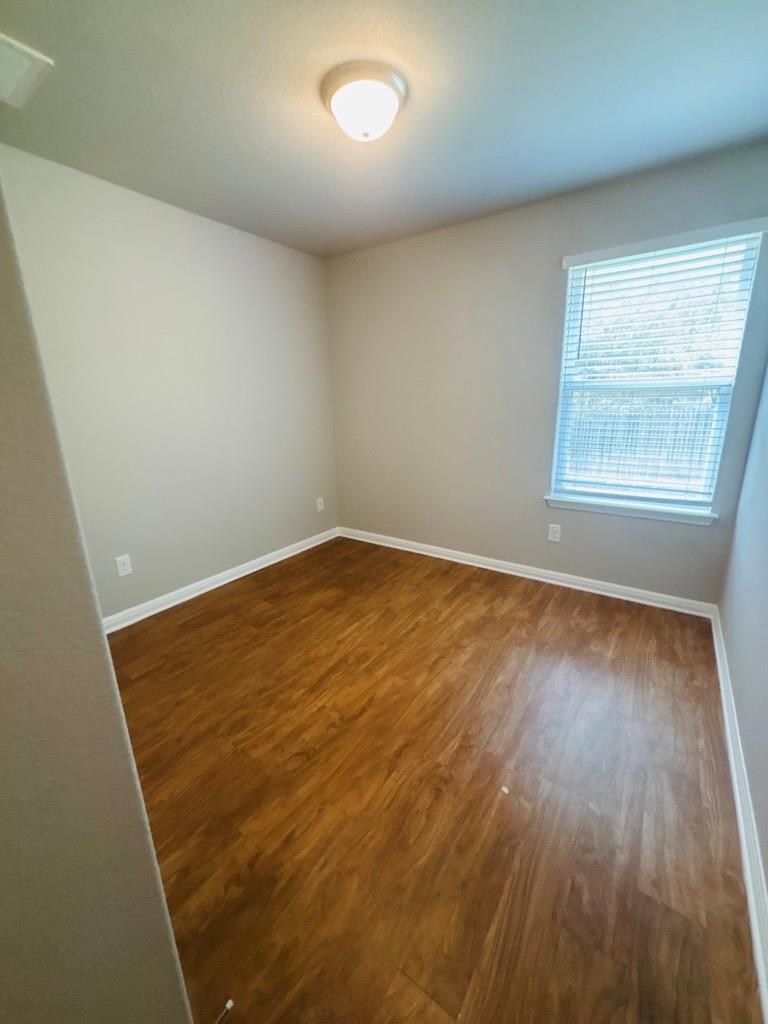 1418 Walden Pond Dr, Pflugerville, TX 78660