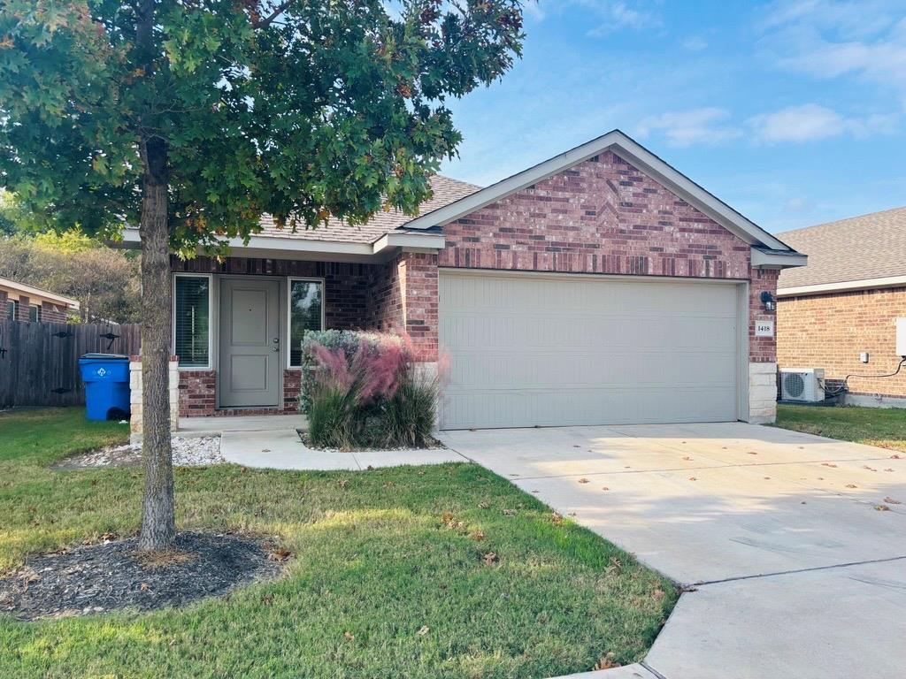 1418 Walden Pond Dr, Pflugerville, TX 78660