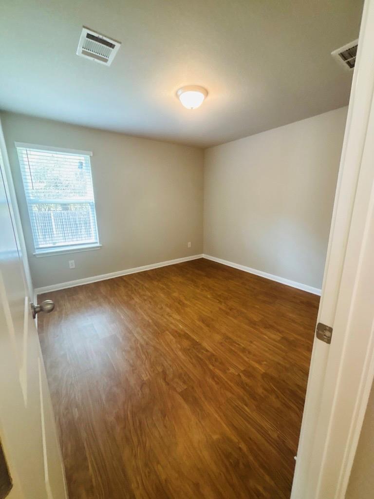 1418 Walden Pond Dr, Pflugerville, TX 78660