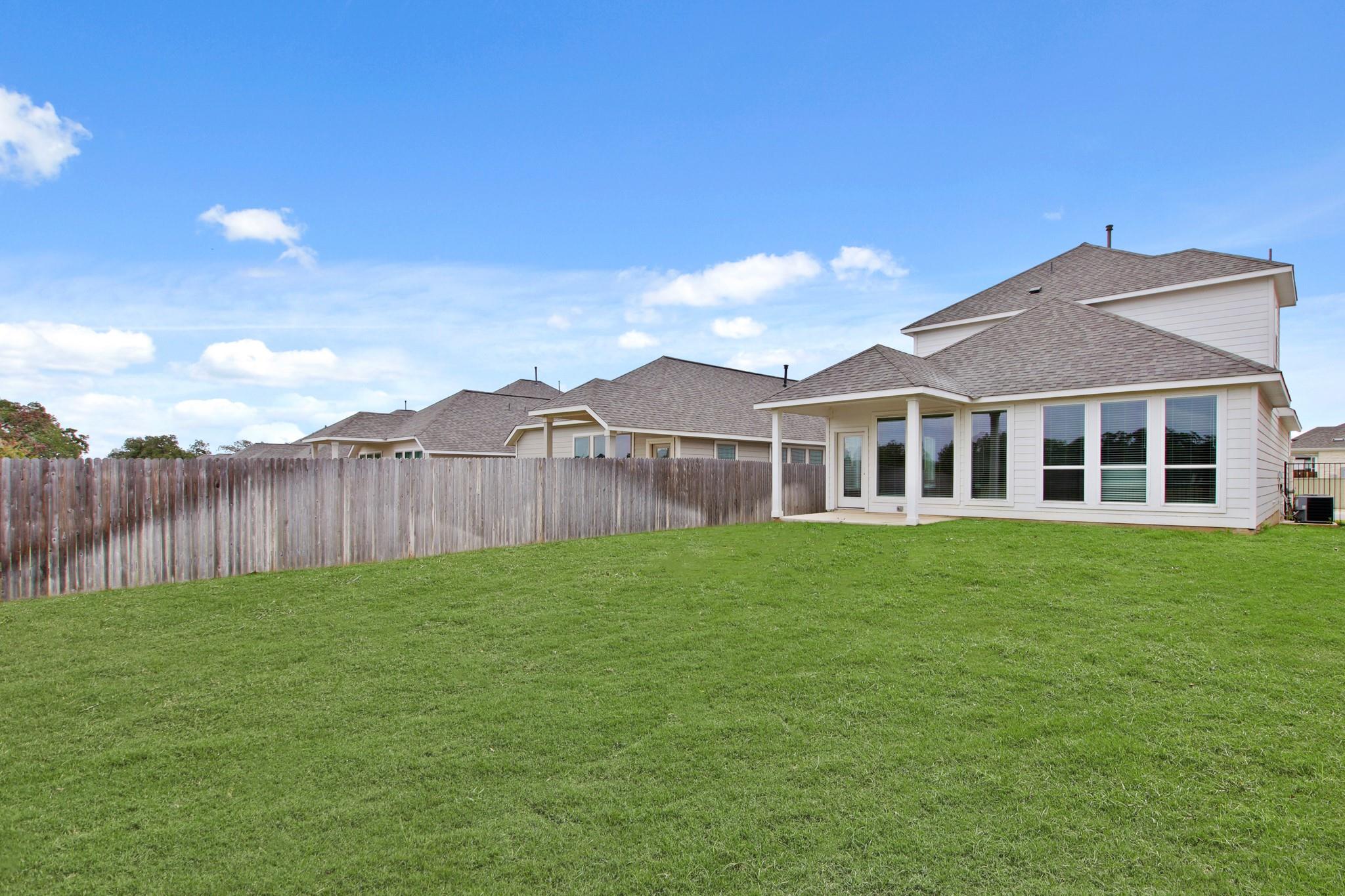 209 Banyon Dr, Liberty Hill, TX 78642