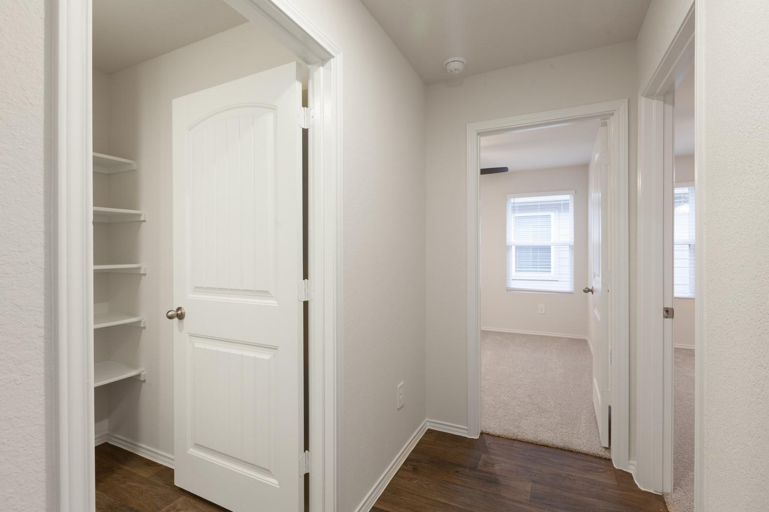 136 Granary Dr, Uhland, TX 78640