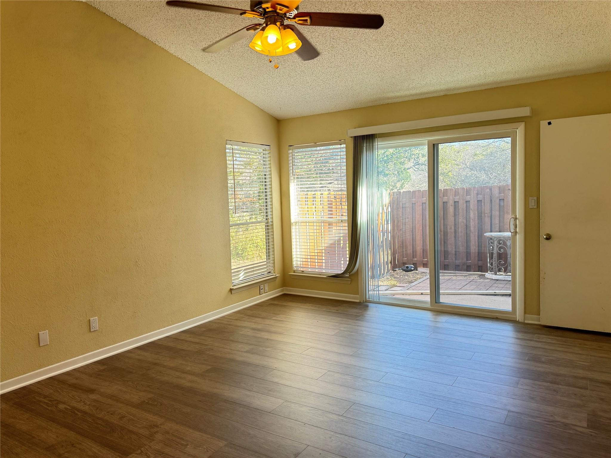 223 Stowaway Cv # B, Lakeway, TX 78734