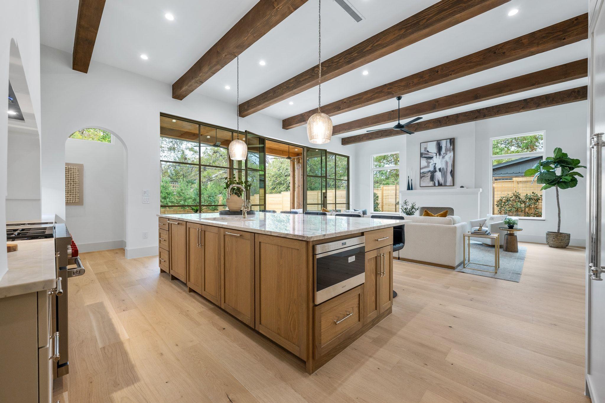 6006 Cary Dr, Austin, TX 78757